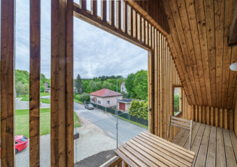 H7 Stuudiokodud rõdu