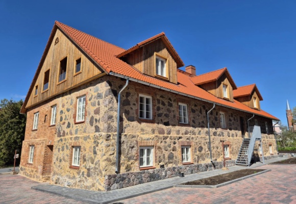 Hariduse 7 Viljandi maja